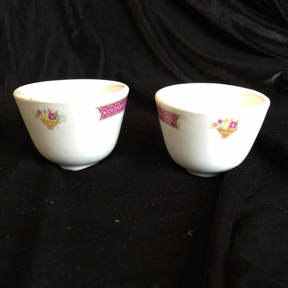 Set of 2 Traditional Chinese Style Tea Cups